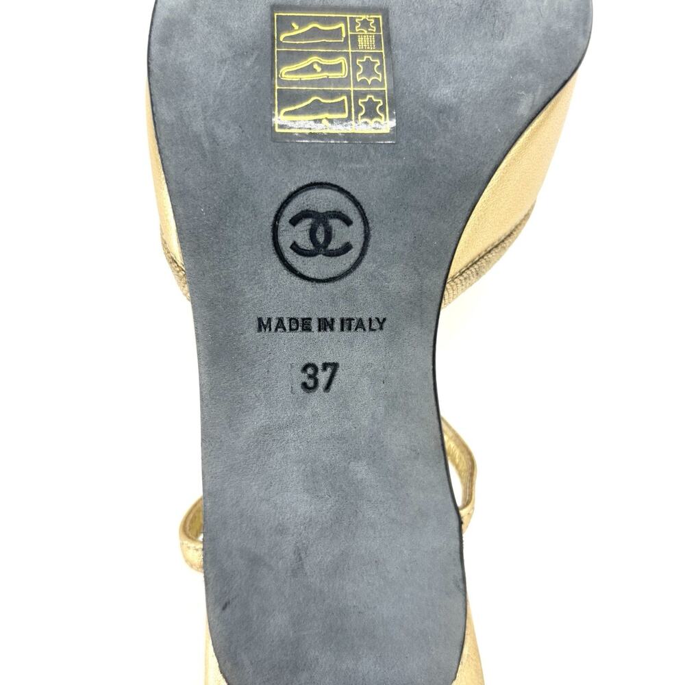 Vintage Chanel CC Logo Bow Cap Toe Slingback Pumps 37 - Picture 9 of 9